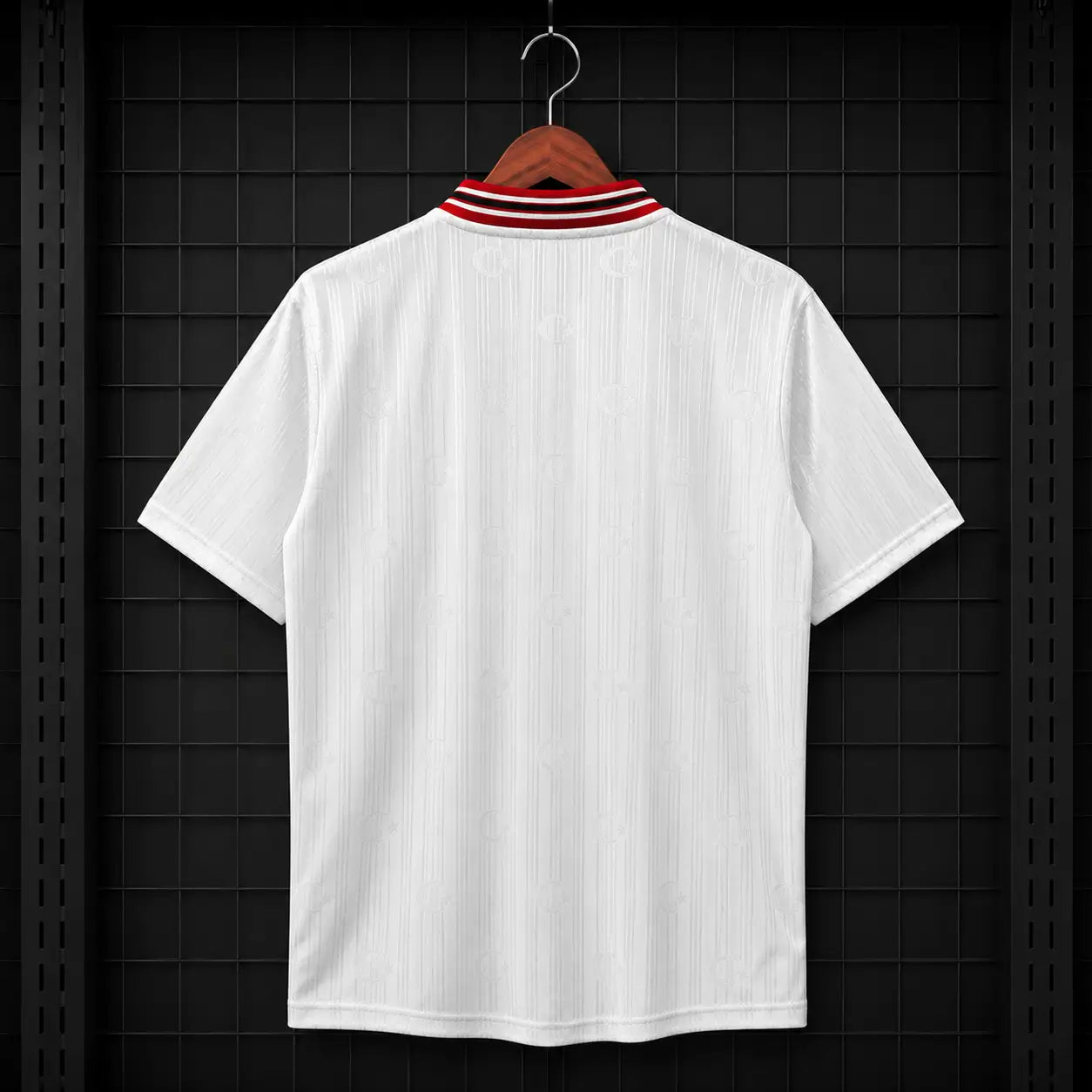 Maillot Turquie 1996 Rétro Extérieur Blanc Panneaux Rouges Noirs Dégradé Pixels Croissant Adidas Édition Classique