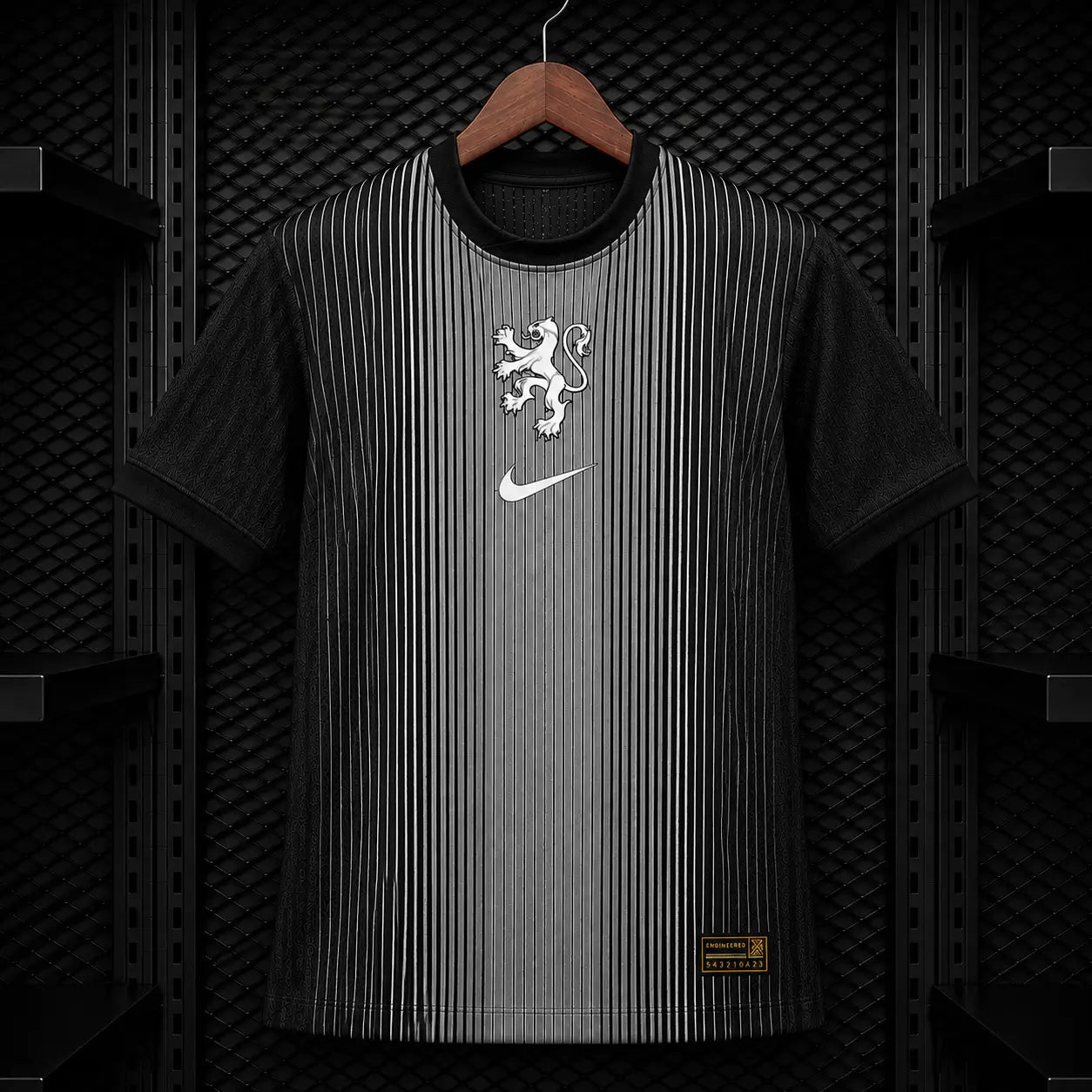 Camisola Guarda - Redes Holanda 25 - 26 Preta Jacquard Óvalos Riscas Prateadas KNVB Nike Dri - FIT Edição Jogador S Camisola comprar online