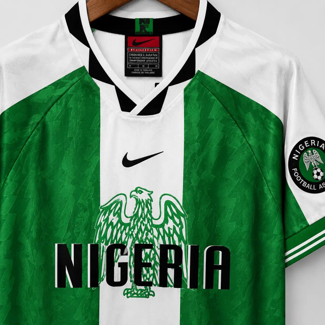Camisola Nigéria 1996 Retro Principal Verde Branca Losangos Jacquard Nike Edição Clássica Atlanta S Camisola comprar online
