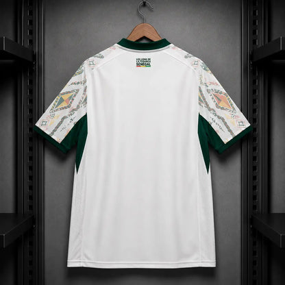 Camisola Senegal 25 - 26 Principal Branca Arte Senegalesa Leão Téranga Puma DRYCELL Edição Adepto S Camisola comprar online