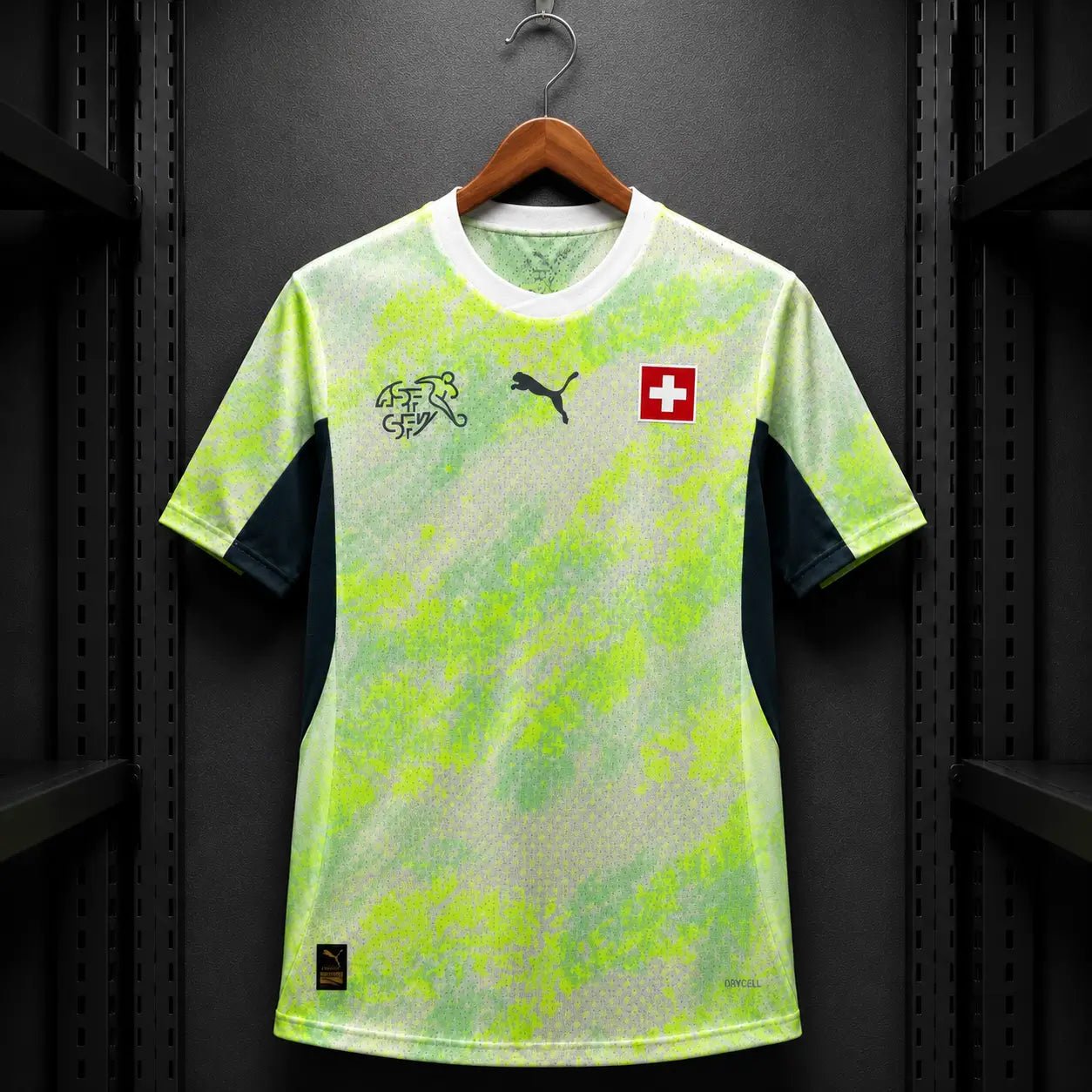 Camisola Suíça 2026 Alternativa Verde Lima Tie - Dye Painéis Petróleo DRYCELL Edição Jogador S Camisola comprar online